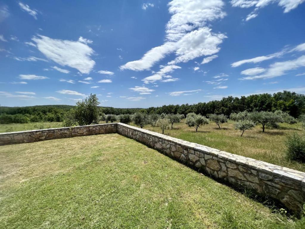 Villa Olivetta By Istrian Country Houses Barat  Екстериор снимка