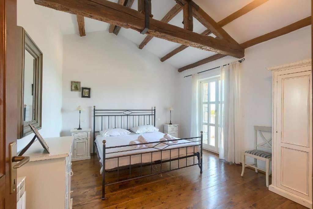 Villa Olivetta By Istrian Country Houses Barat  Екстериор снимка