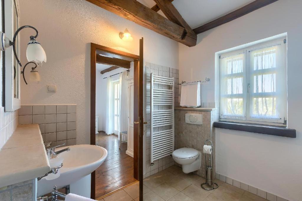 Villa Olivetta By Istrian Country Houses Barat  Екстериор снимка